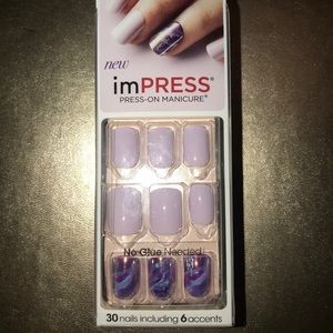 imPRESS Press-On Manicure